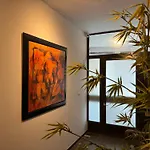 Two Bedroom Loft In The City Center By The Meir